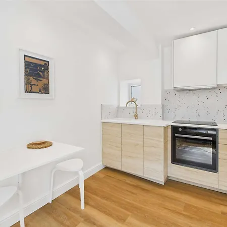 בית נופש Host & - The Surf Shack *